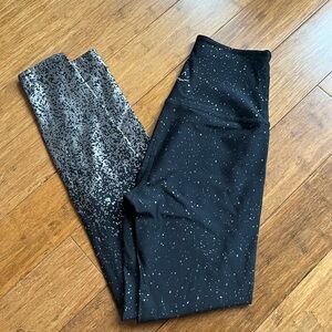 BEYOND YOGA Alloy Ombre Sparkle High Waisted leggings